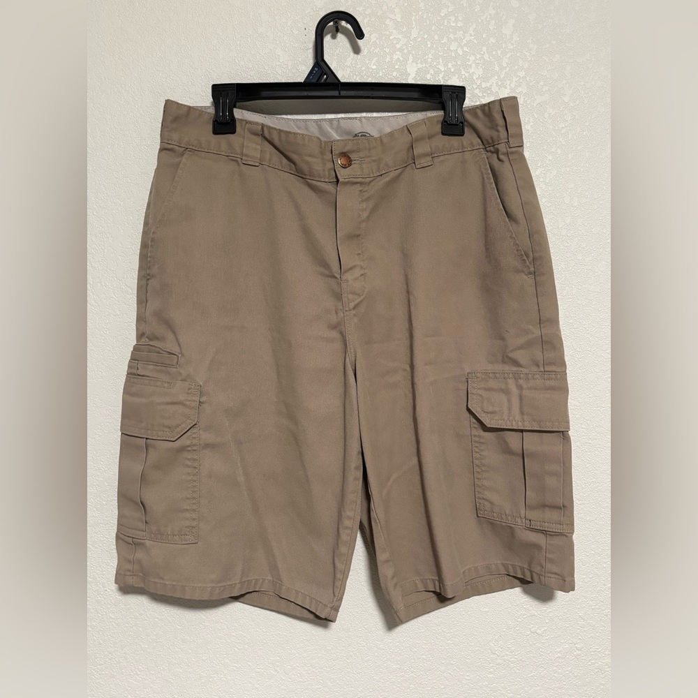Dickies Flex Men's Cargo Shorts Multi-Pocket Relaxed Fit Khaki